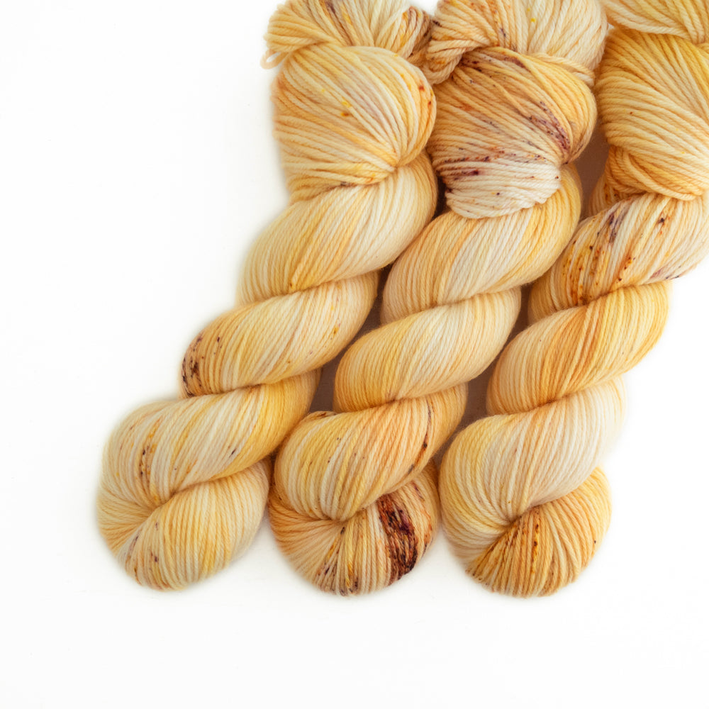 Lemon Pavlova | Merino DK