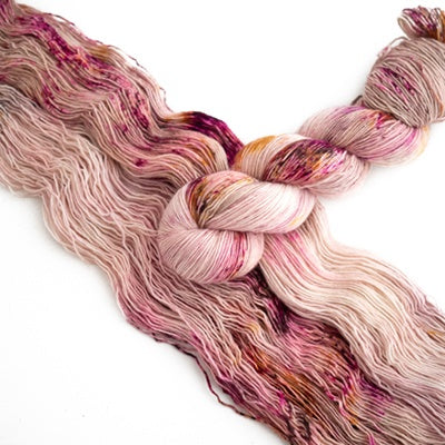 Bavarois | Singles Fingering