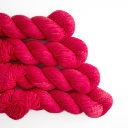 Bubble Gum | Merino Fingering