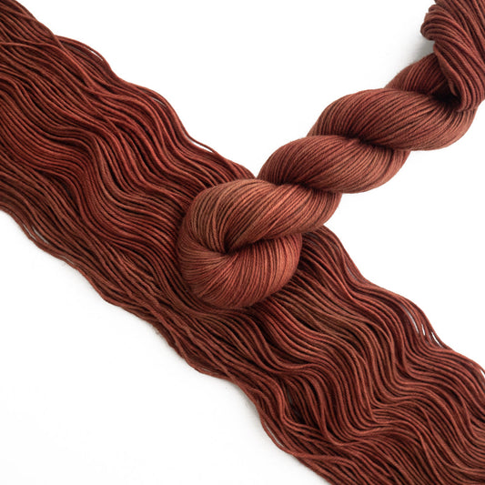 Burnt Umber | Cashmere DK | Misfit