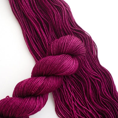 Hand-Dyed Superwash Wool Netherlands