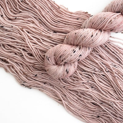 Tweed Donegal Nep Hand-Dyed Yarn