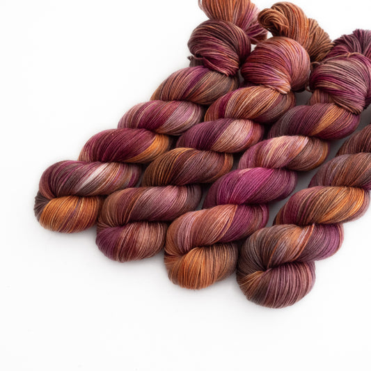 Ember Iris | Merino Fingering