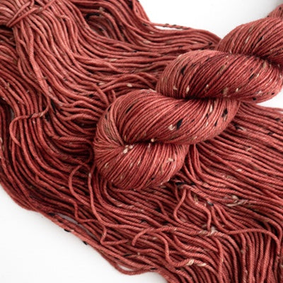 Tweed Donegal Nep Hand-Dyed Yarn